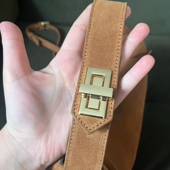 Claudia Firenze Tan Suede Crossbody Bag - Picture 6 of 9